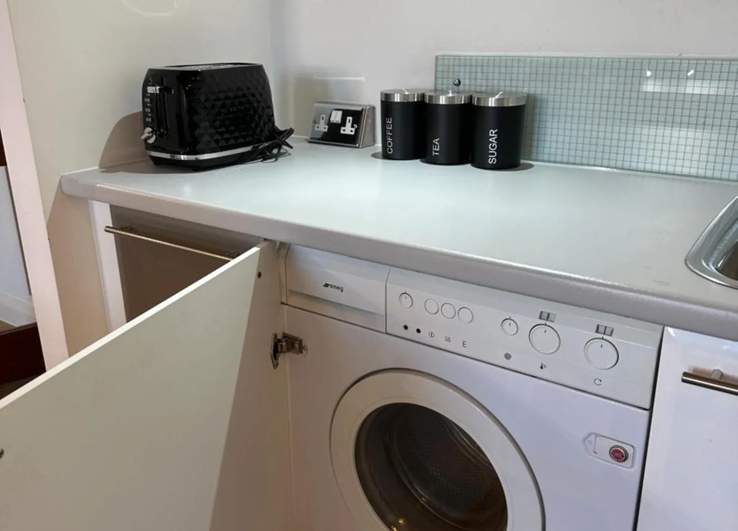 City Centre 3 Bedrooms Apartment With Parking Nottingham 0*,  United Kingdom
